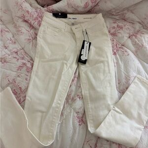 Size 25 white skinny jean